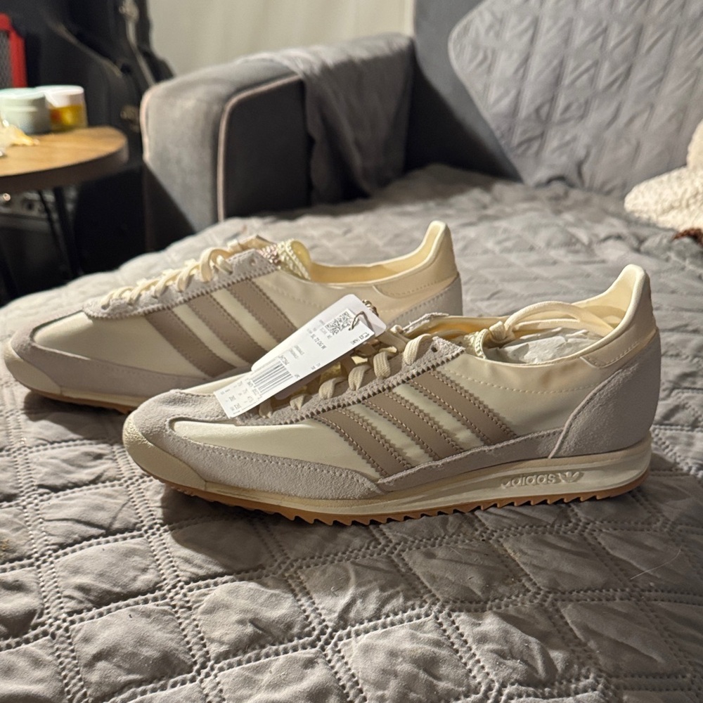 Adidas Women’s Cream and Tan Sneakers - SL 72 OG - 7.5